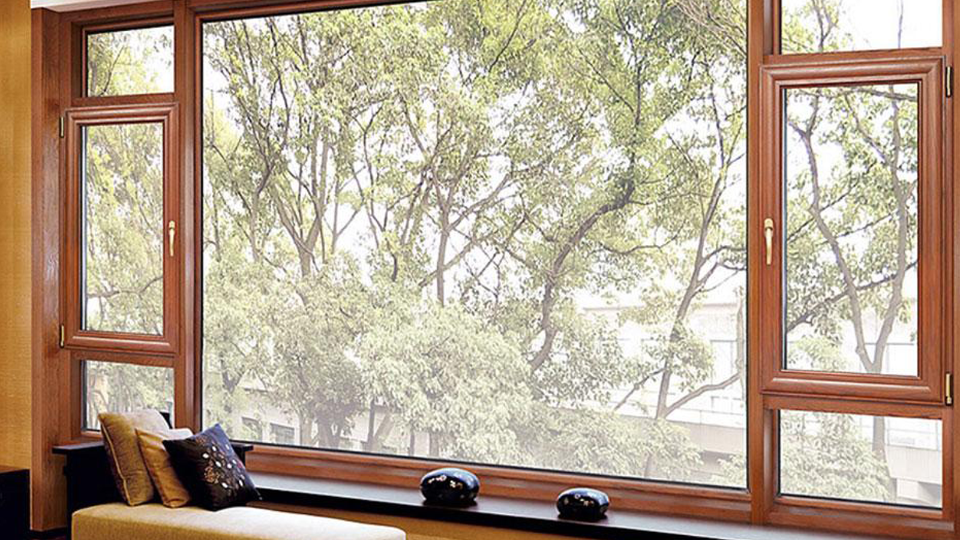 新房裝修門窗很重要，如何選擇不掉坑？樓上樓門窗要你記住這3點！