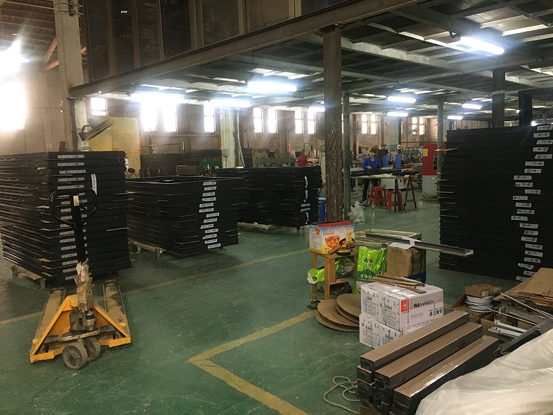 老公非要購買這家門窗廠的鋁合金門窗，看到實物我閉嘴了！