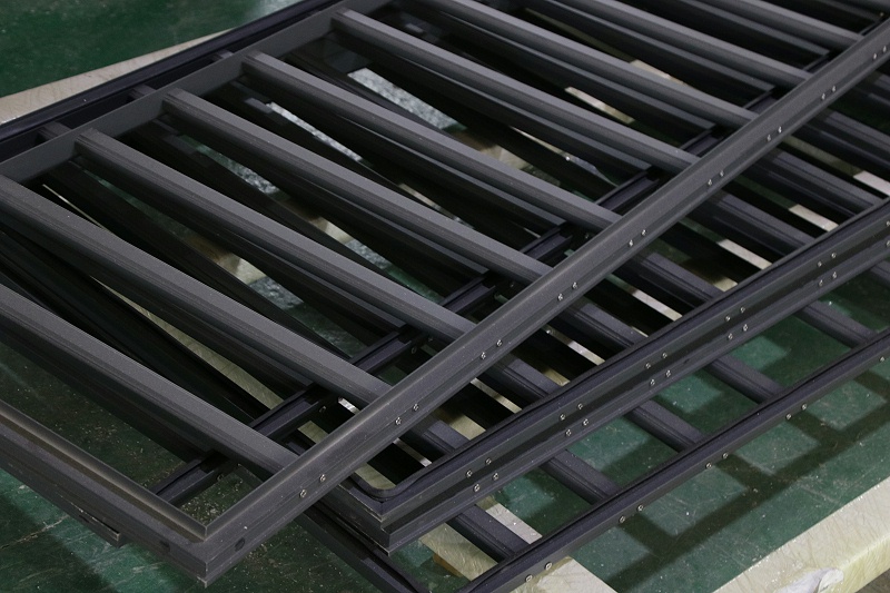 iphone12不再隨機(jī)附贈(zèng)充電器和耳機(jī)？樓上樓高端門(mén)窗質(zhì)量不減配